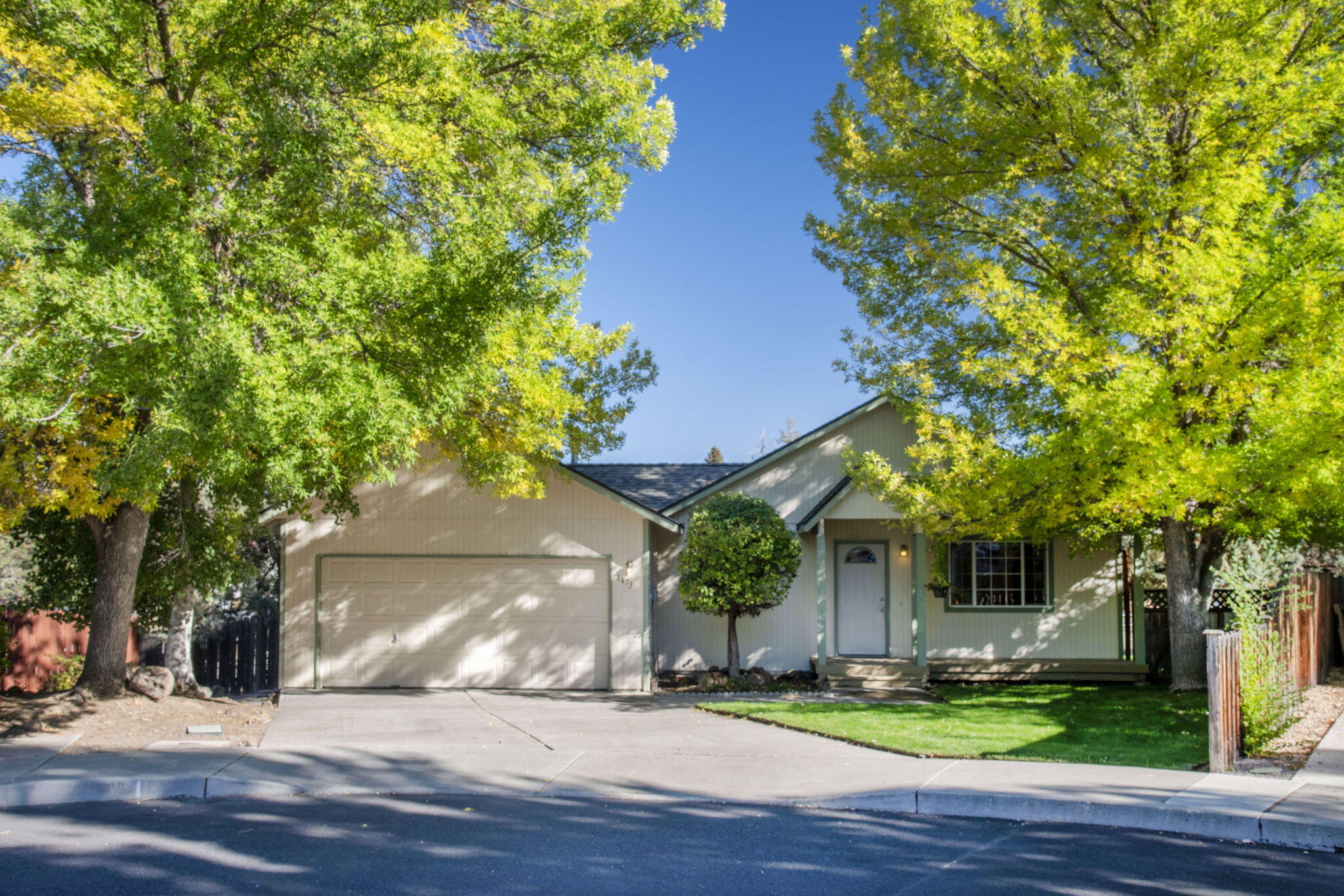 Falcon Ridge - Residential