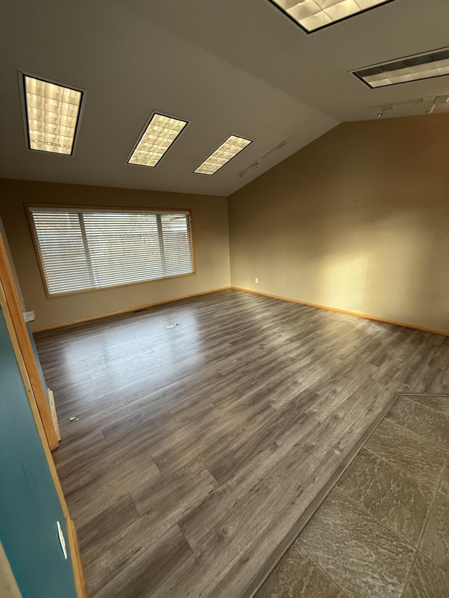 Townsite Of Redmond - Commercial Lease