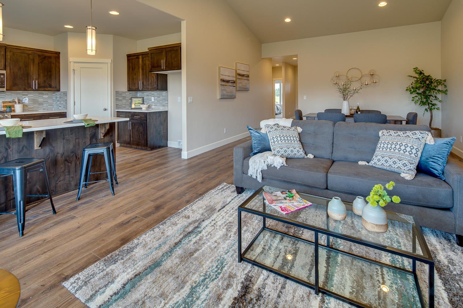 Josie Meadows - Residential