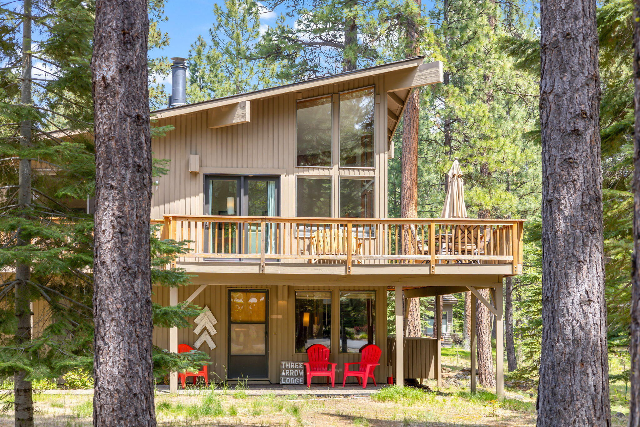 Photo 1 of 39 — 70474 Alum Root, Black Butte Ranch, OR 97759