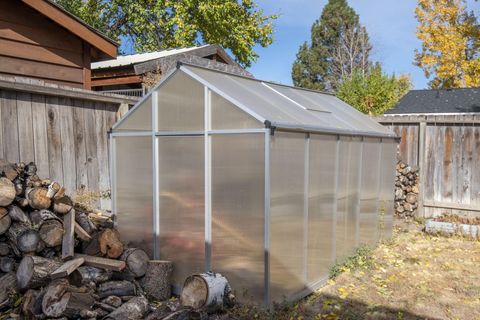 Tiny photo for 2549 SW Fissure Loop N, Redmond, OR 97756 (MLS # 220211199)