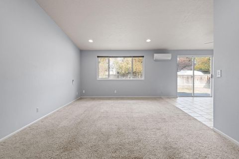 Tiny photo for 2549 SW Fissure Loop N, Redmond, OR 97756 (MLS # 220211199)