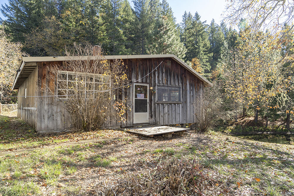 1263 Waldo Road