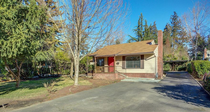 Single-level home in close proximity to downtown, shopping and junior high school. This home has had the same tenant for 14 years. A split floor plan with the master off the kitchen side and the other two bedrooms and baths near the hall bath and laundry. A carport has been added to the garage, so there is currently no vehicle access into the garage without modification of the carport. One seller holds active Oregon Real Estate Principal Broker license.