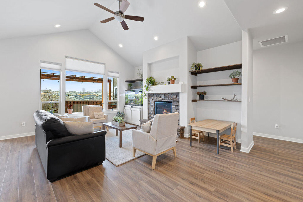 Ochoco Pointe - Residential