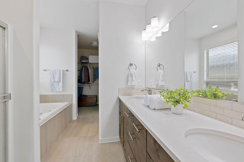 Ochoco Pointe - Residential