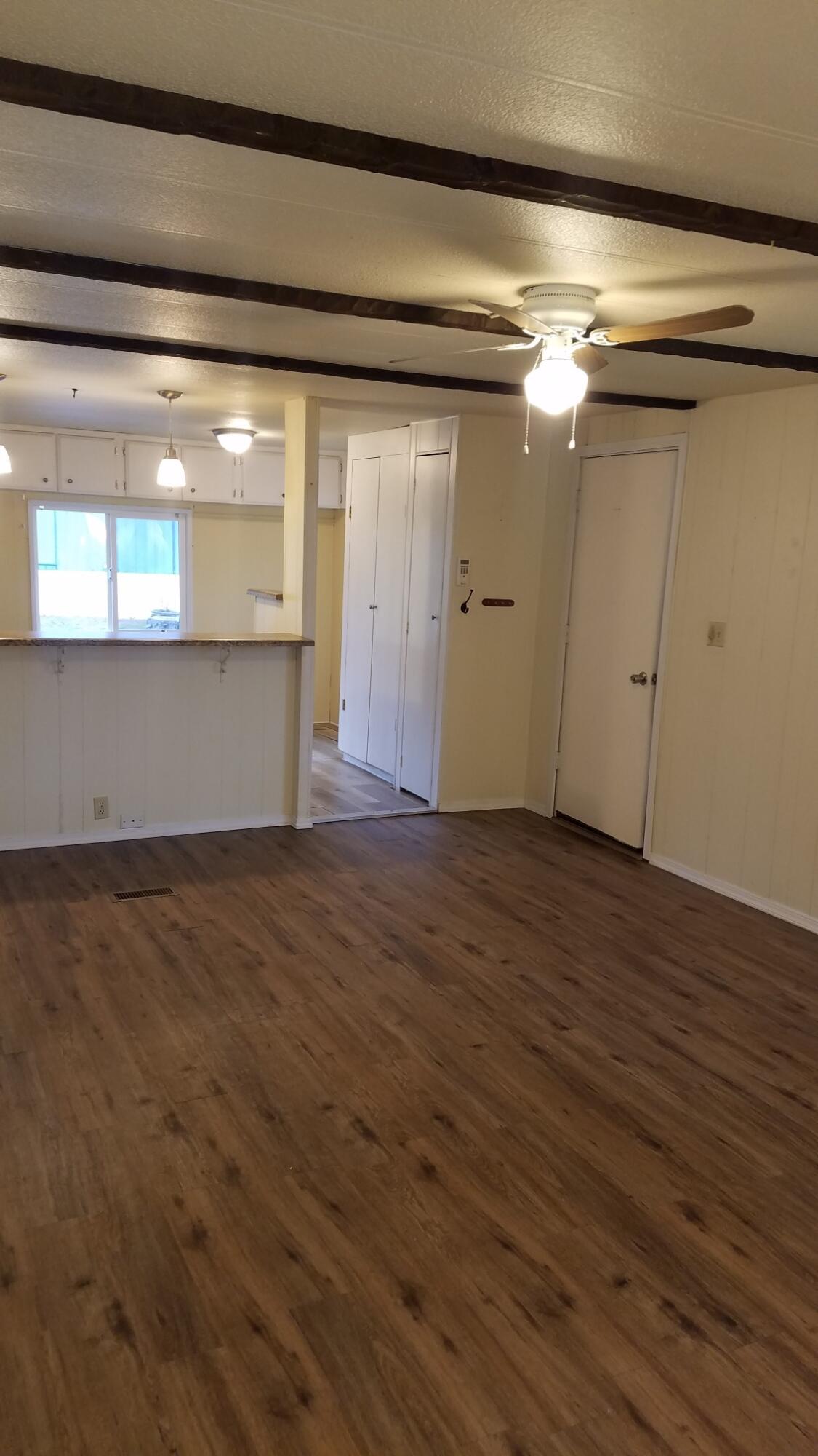 Country View Mobile Home Park - Residential