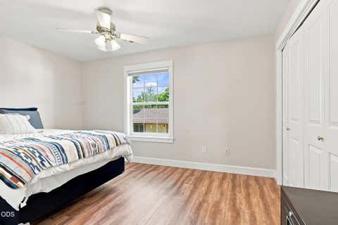Tiny photo for 830 Park Street, Ashland, OR 97520 (MLS # 220226785)