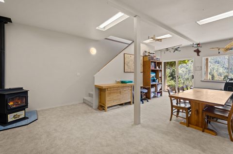 Tiny photo for 9302 Yank Gulch Road, Talent, OR 97540 (MLS # 220219940)