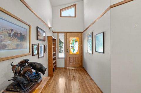 Tiny photo for 9302 Yank Gulch Road, Talent, OR 97540 (MLS # 220219940)