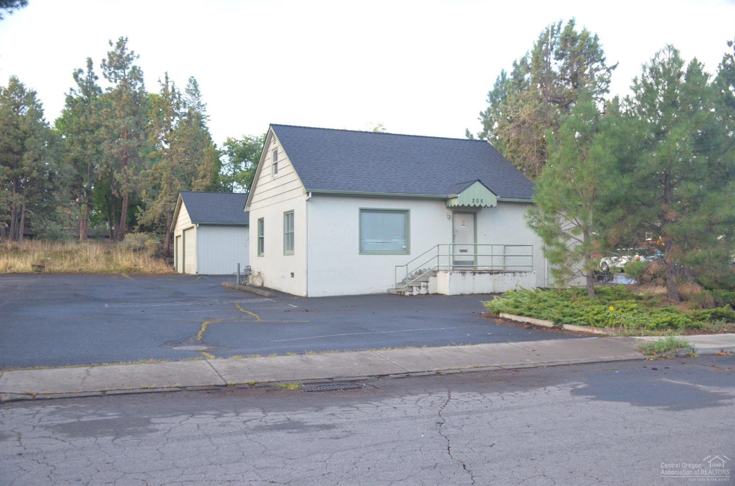 3rd Addition Bend Pk - Commercial Sale