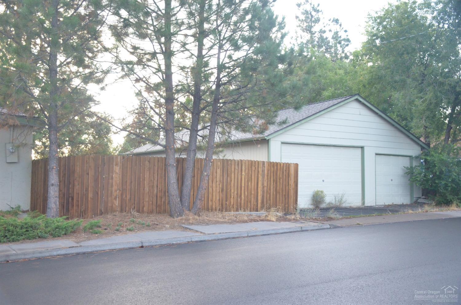 3rd Addition Bend Pk - Commercial Sale