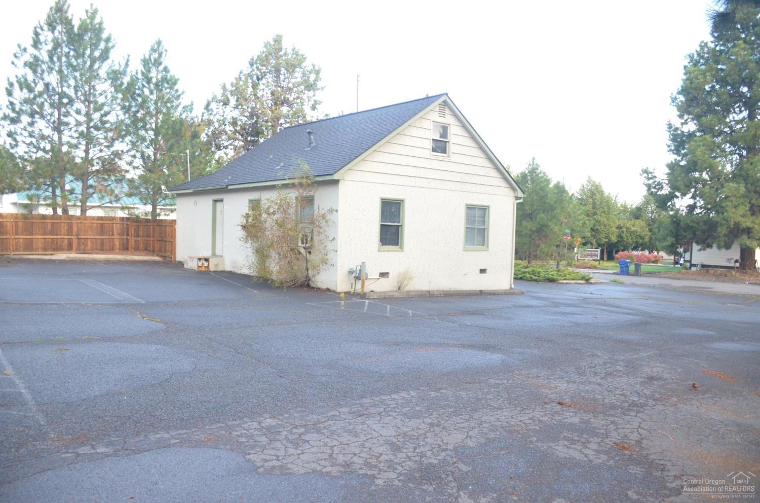 3rd Addition Bend Pk - Commercial Sale