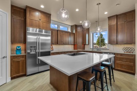 61649 Hosmer Lake Drive Bend OR 97702