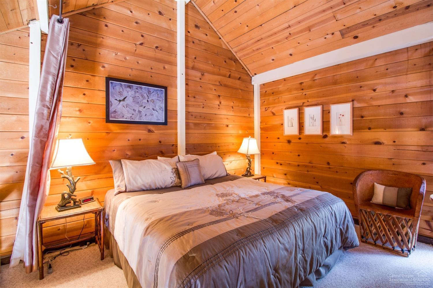 Cluster Court - Residential