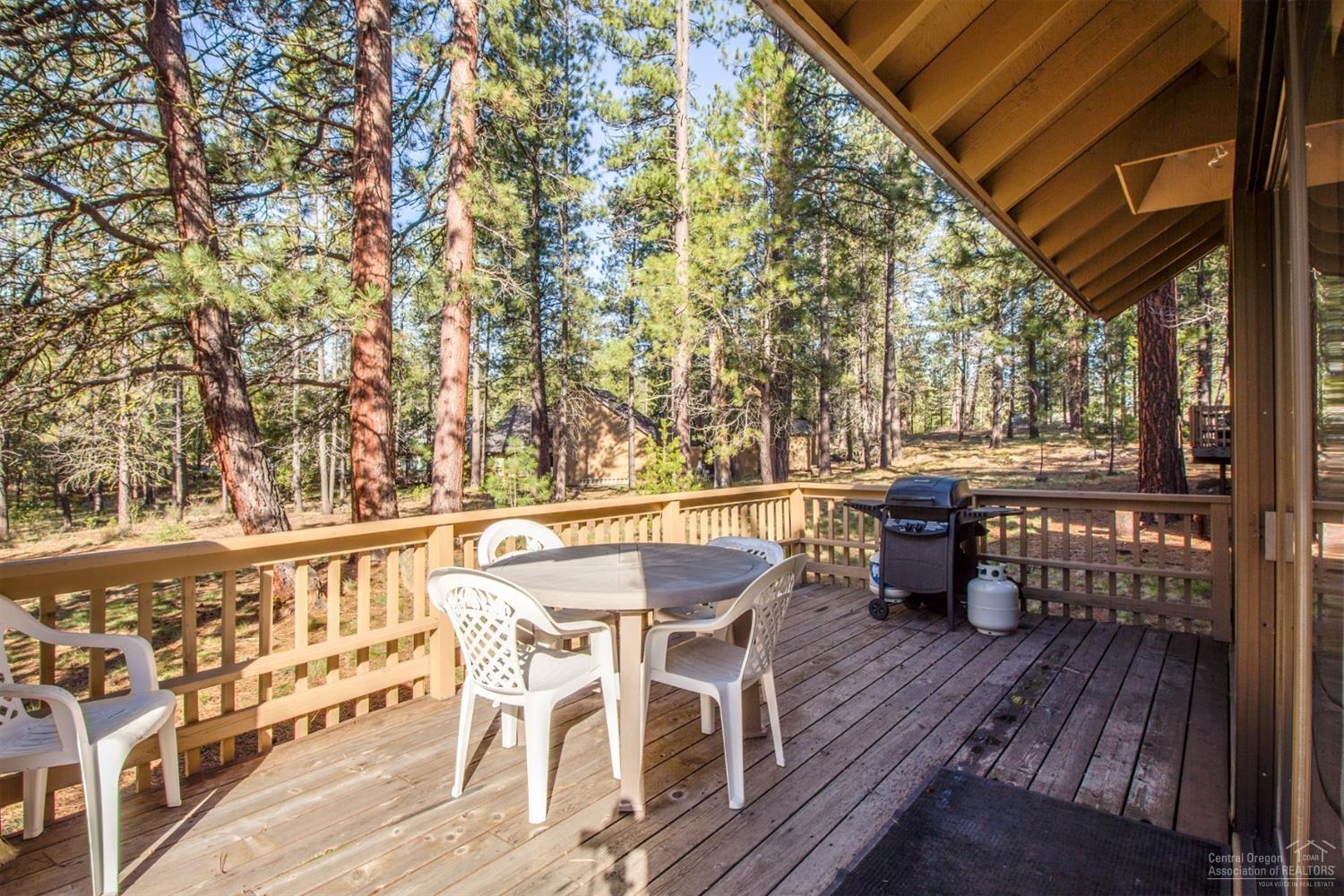 Cluster Court - Residential