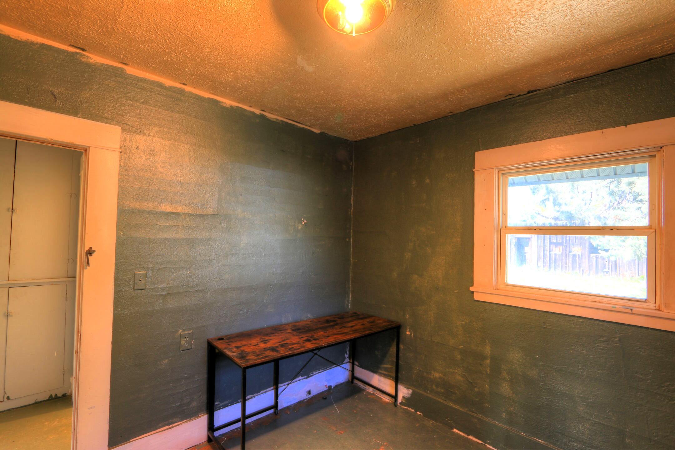 Klamath Falls -Mills Addition - Residential