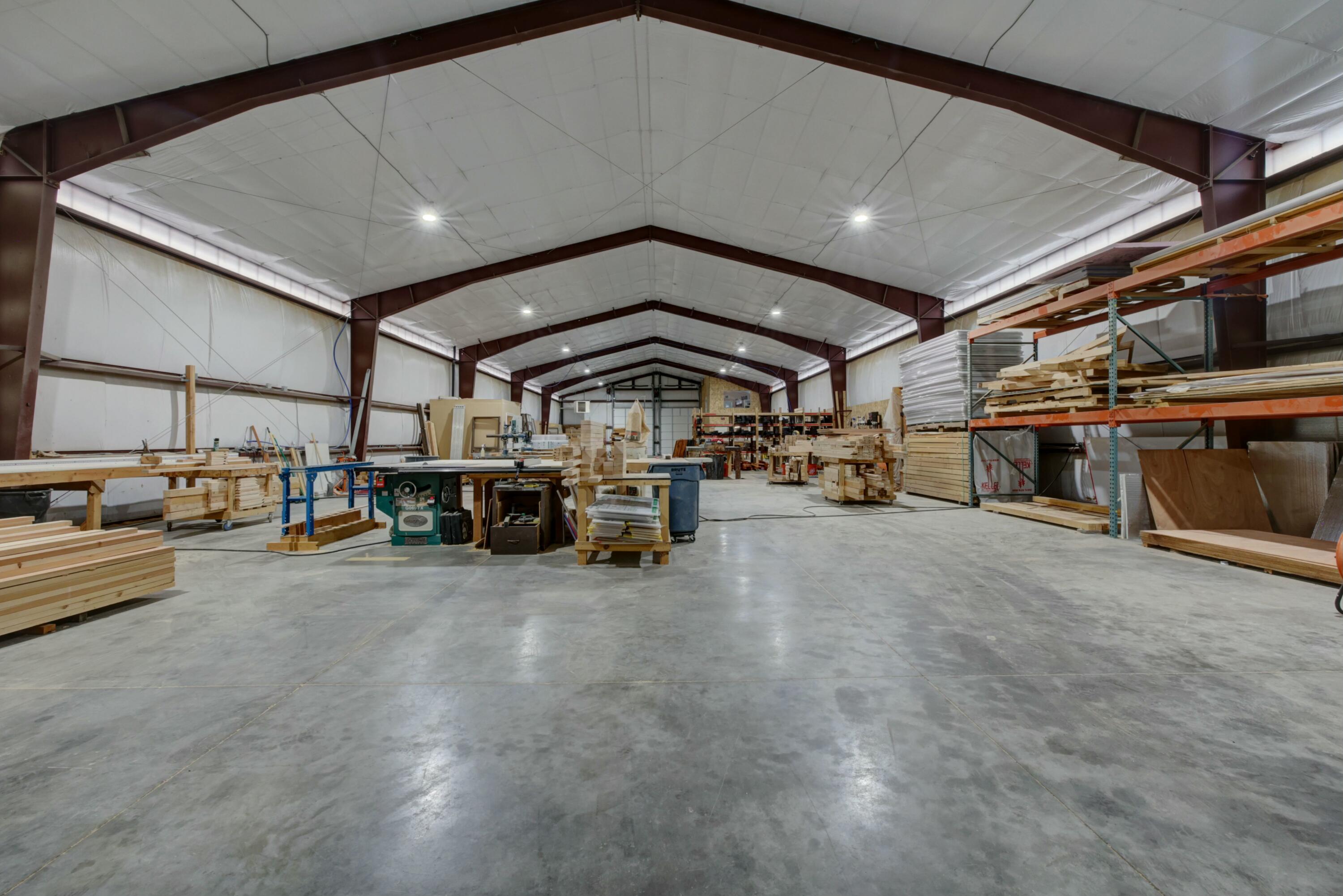 Crr16 - Commercial Sale