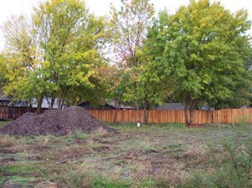 Tovar Meadows subdivision has recently been final platted. One of the best values in developed lots in SW Medford. Duplex lot.