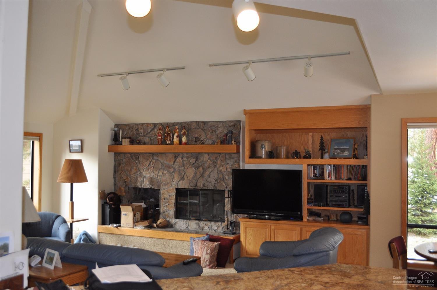 Mtn Village West - Residential