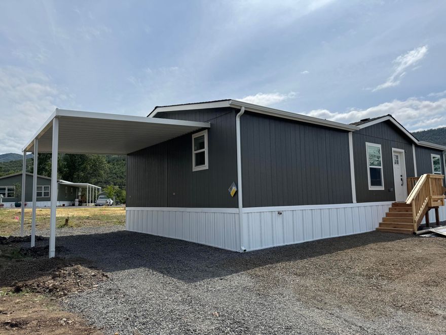 2025 Tempo Series- Rising Sun- 2 bedroom, 2 Full Baths, 1056sq ft. Stainless Steel Samsung aplliances, ECOBEE Smart Thermostat, Solar ready! Home comes complete with RHEEM Hybrid Heat Pump, Storage shed and carport!