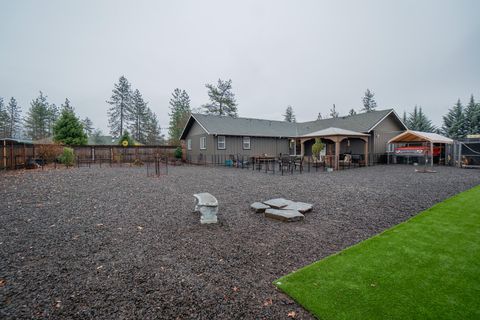 Tiny photo for 1027 Chevney Way, Shady Cove, OR 97539 (MLS # 220212809)