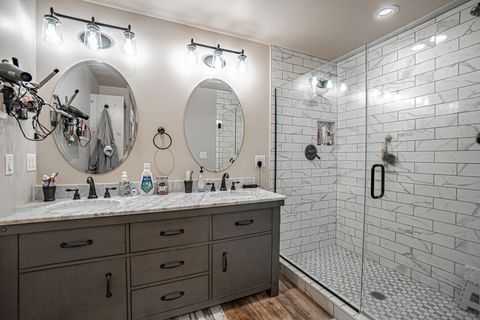 Tiny photo for 1027 Chevney Way, Shady Cove, OR 97539 (MLS # 220212809)