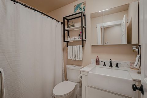 Tiny photo for 1027 Chevney Way, Shady Cove, OR 97539 (MLS # 220212809)