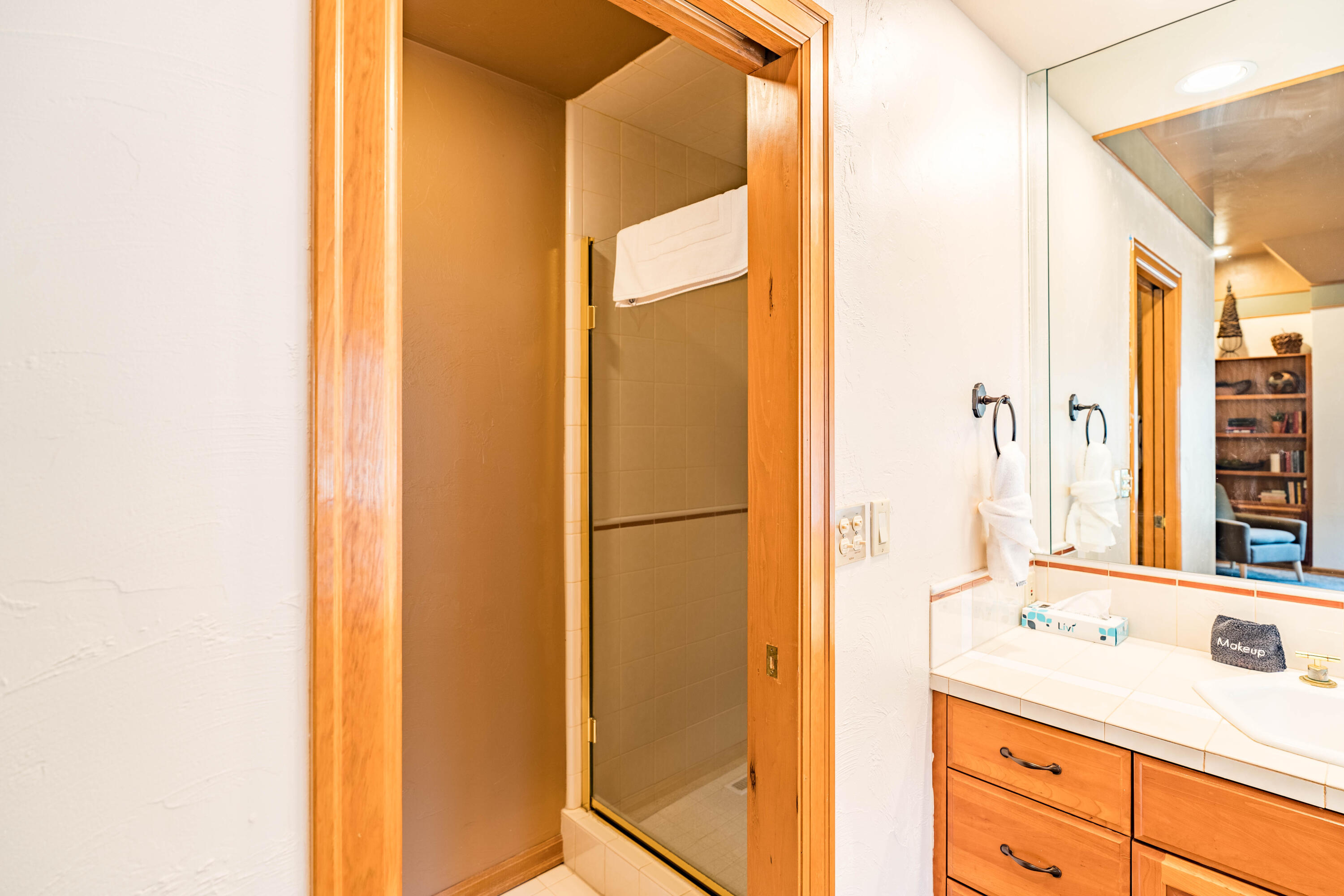 StoneTH - Residential