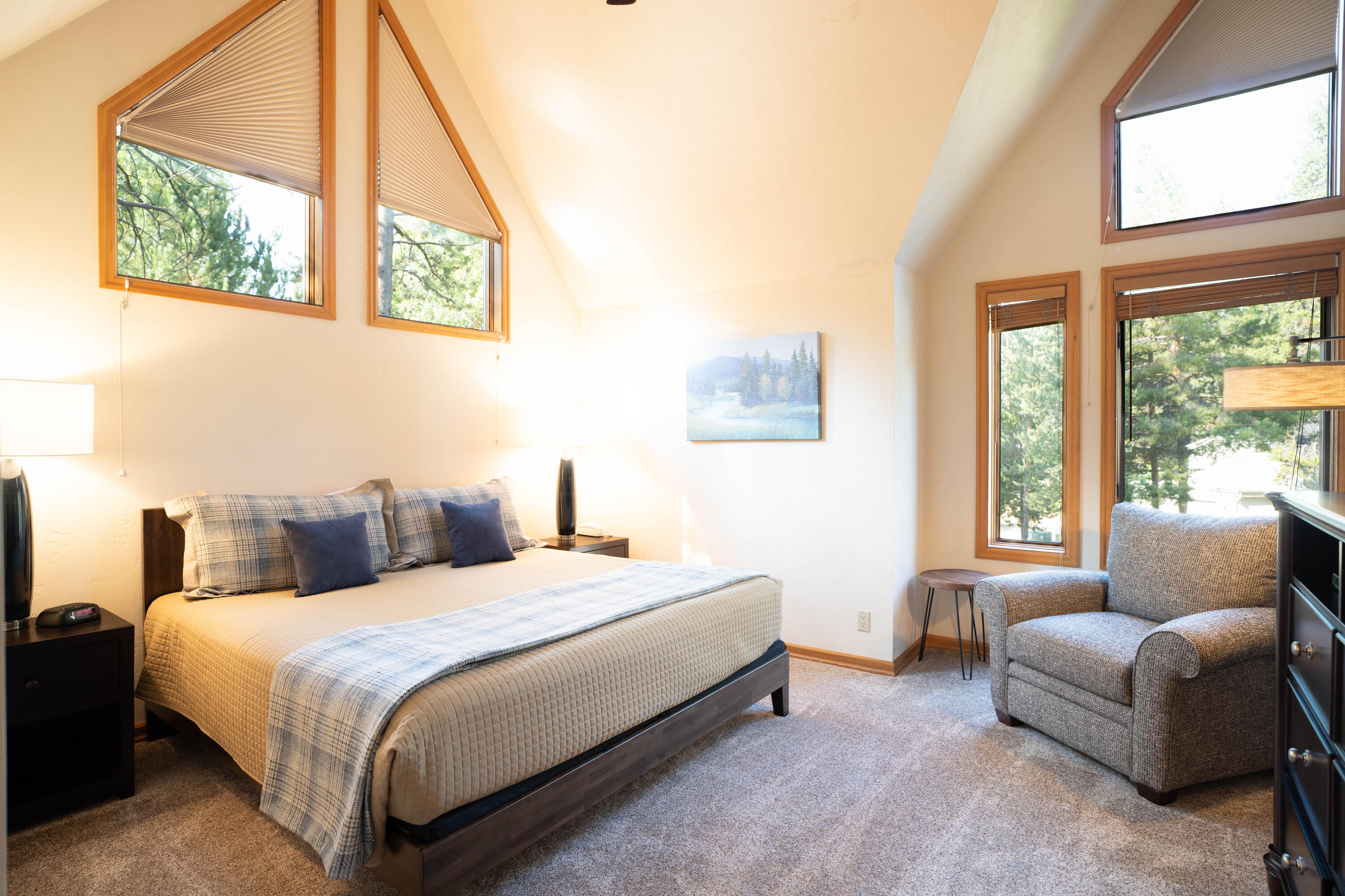 StoneTH - Residential