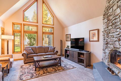 57021 Peppermill Circle 14-B Sunriver OR 97707