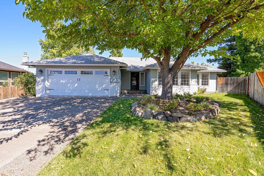 Beautiful East Medford home on a large .28-acre cul-de-sac lot! This 1,991 sq ft home features a great floor plan with formal living, dining, and entry, plus a separate family room with cozy fireplace. The kitchen offers a breakfast nook and great flow for entertaining. Three spacious bedrooms each include walk-in closets, and both bathrooms are full size. Outside you can enjoy a large covered deck, expansive yard, and a fantastic 16'x20' detached finished shed with power and mini split, perfect for hobbies! A must-see home that combines comfort, space, and functionality in a wonderful neighborhood!