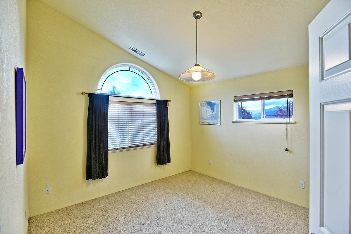 Meadowbrook Park - Residential