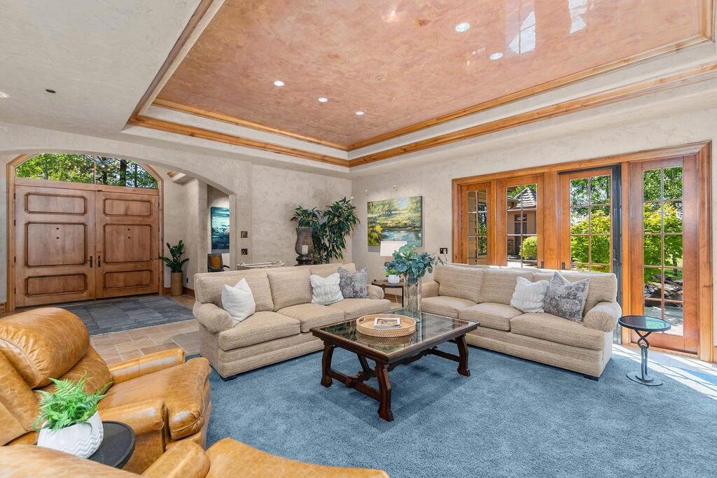 The Highlands at Broken Top - Residential