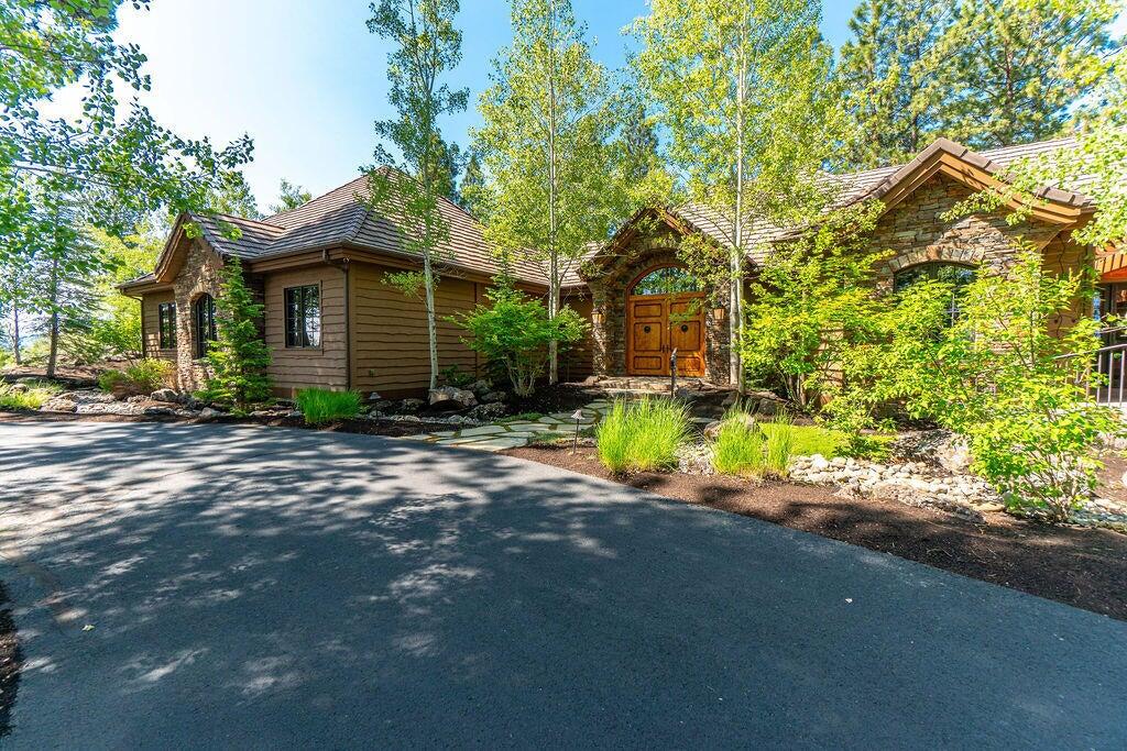 The Highlands at Broken Top - Residential