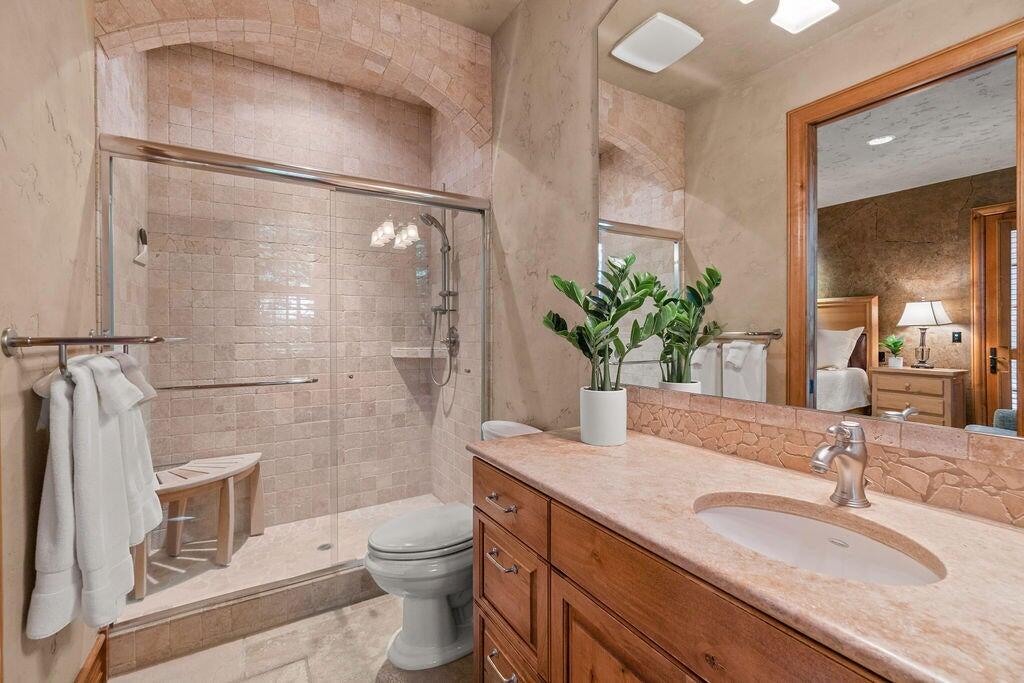 The Highlands at Broken Top - Residential