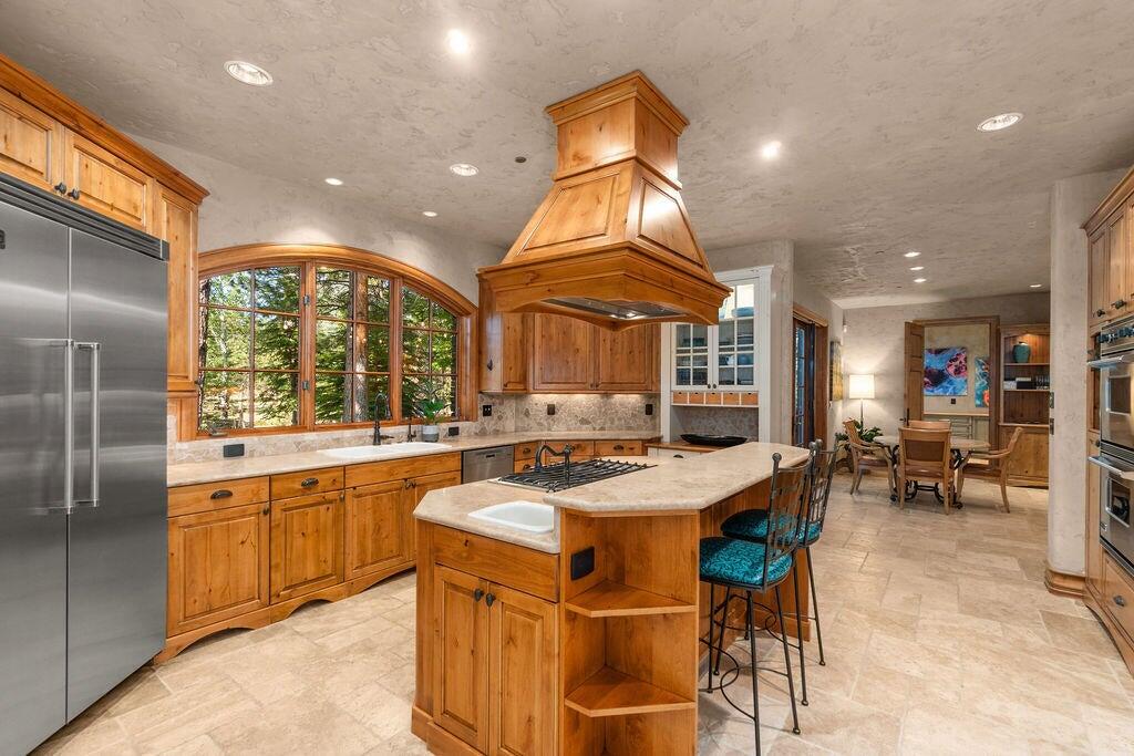 The Highlands at Broken Top - Residential