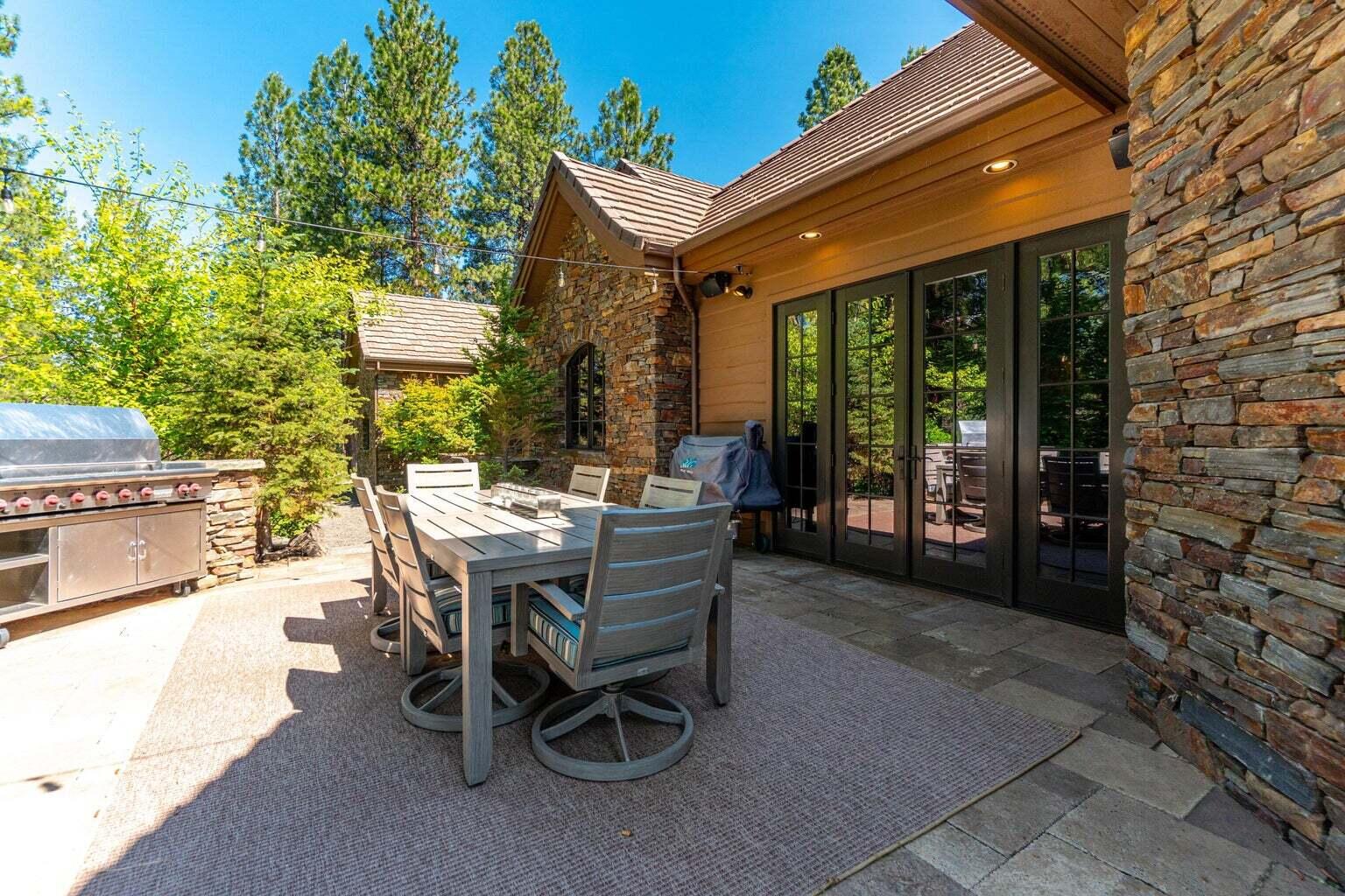 The Highlands at Broken Top - Residential