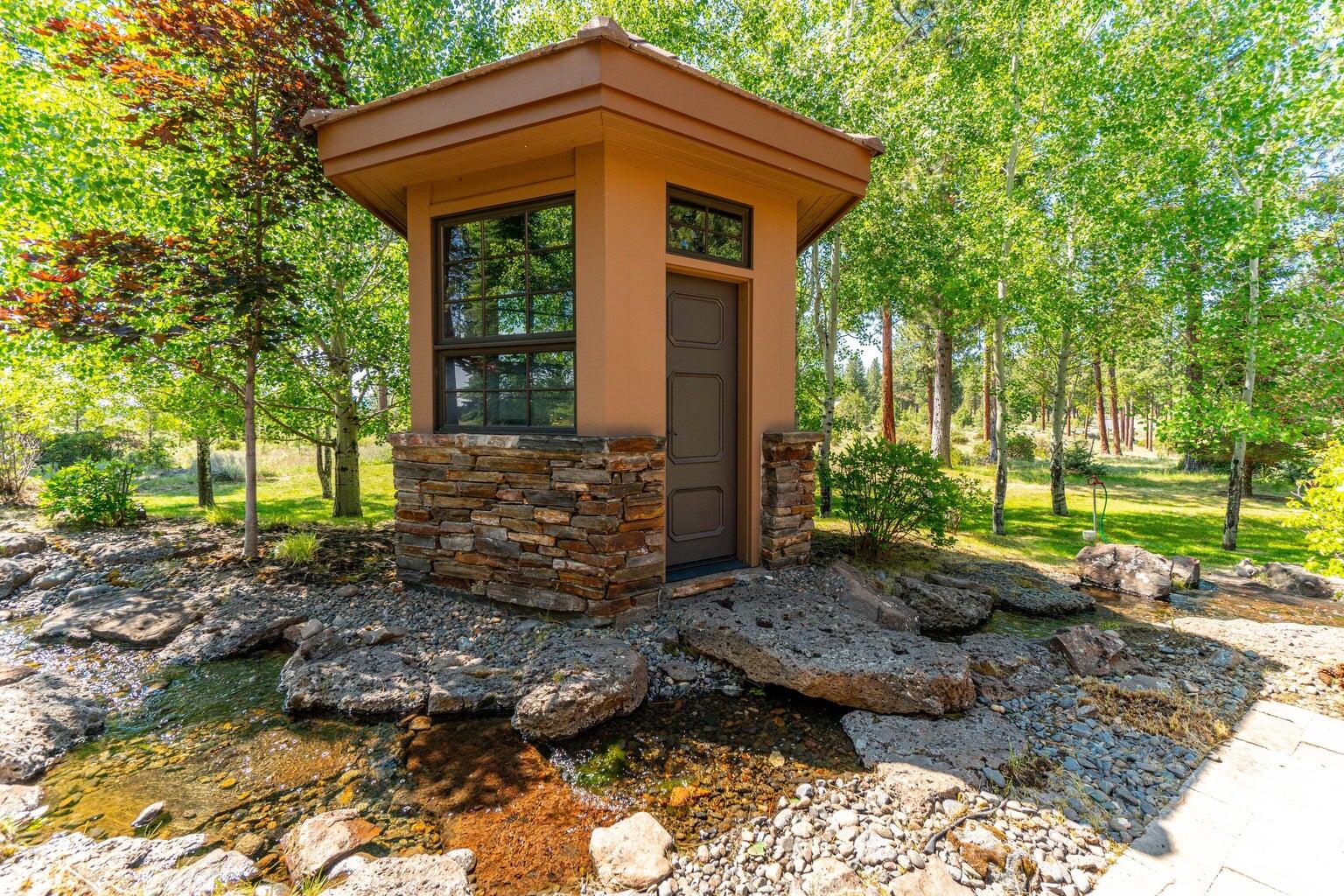 The Highlands at Broken Top - Residential