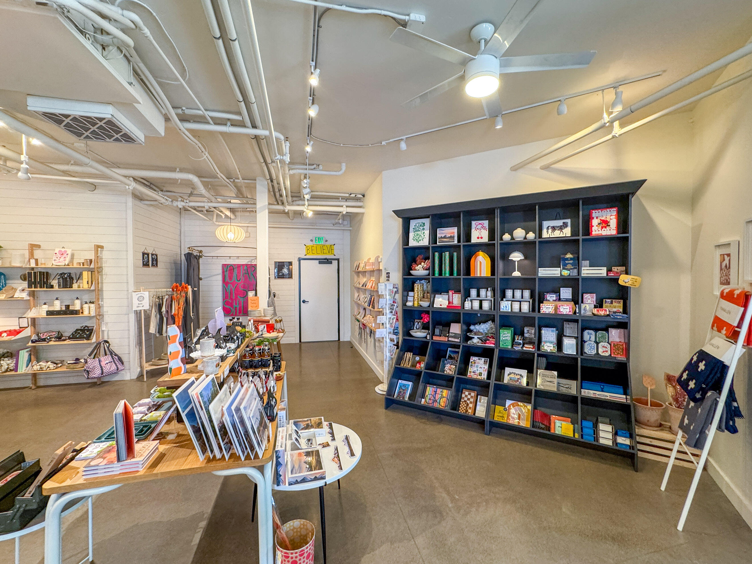 Highland - Commercial Sale