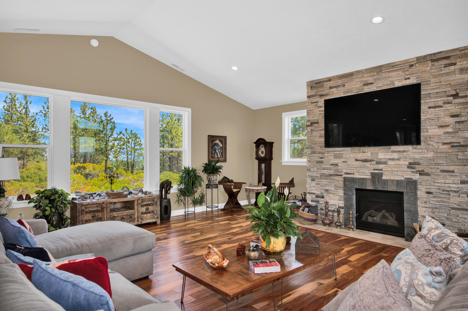 Deschutes RiverWoods - Residential