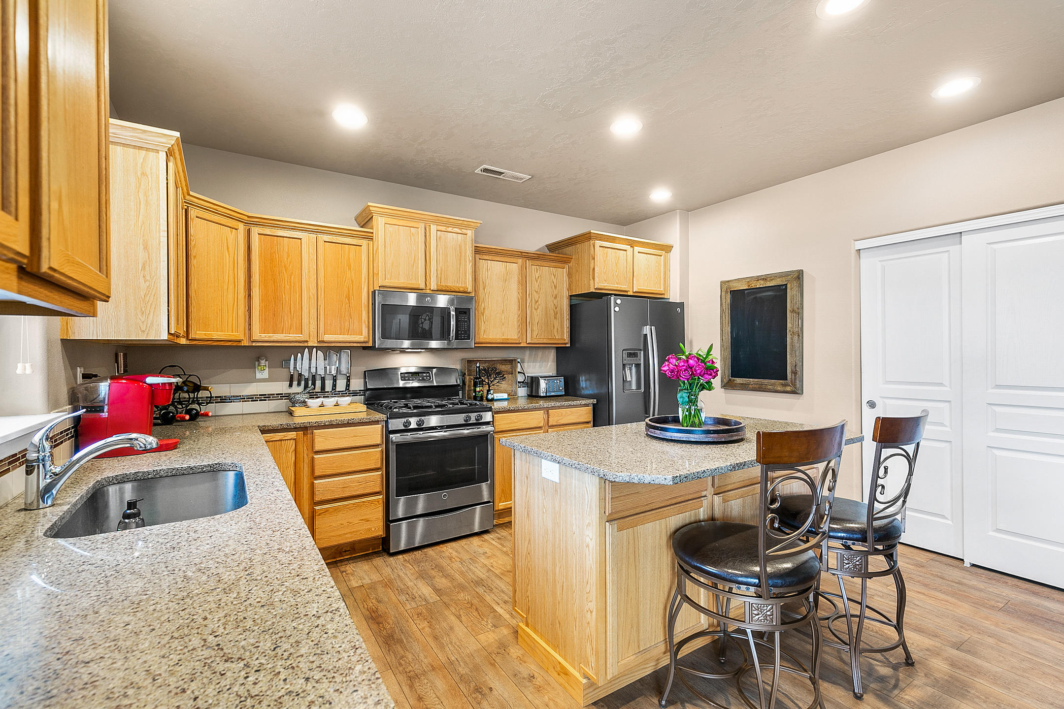 Pettigrew Place - Residential