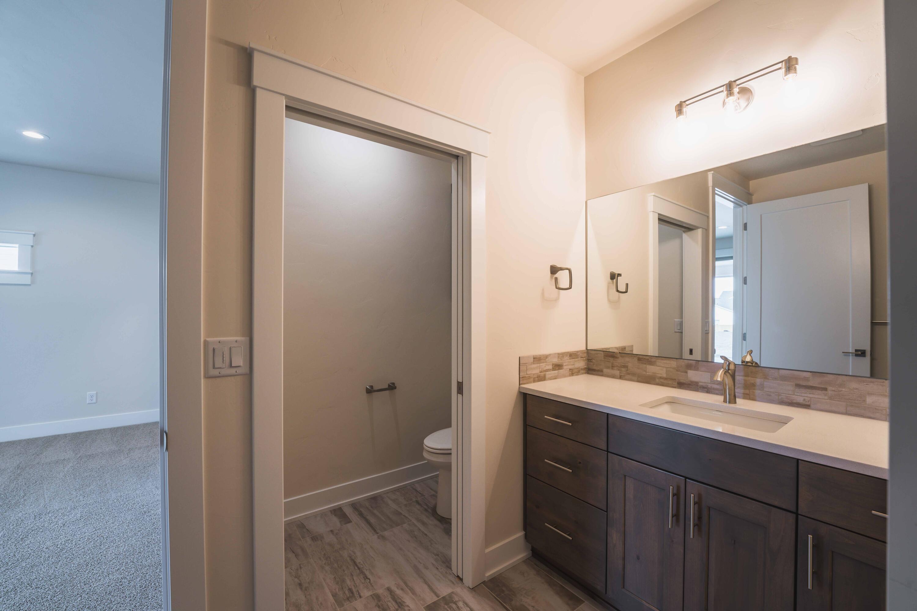 Dry Canyon - Residential