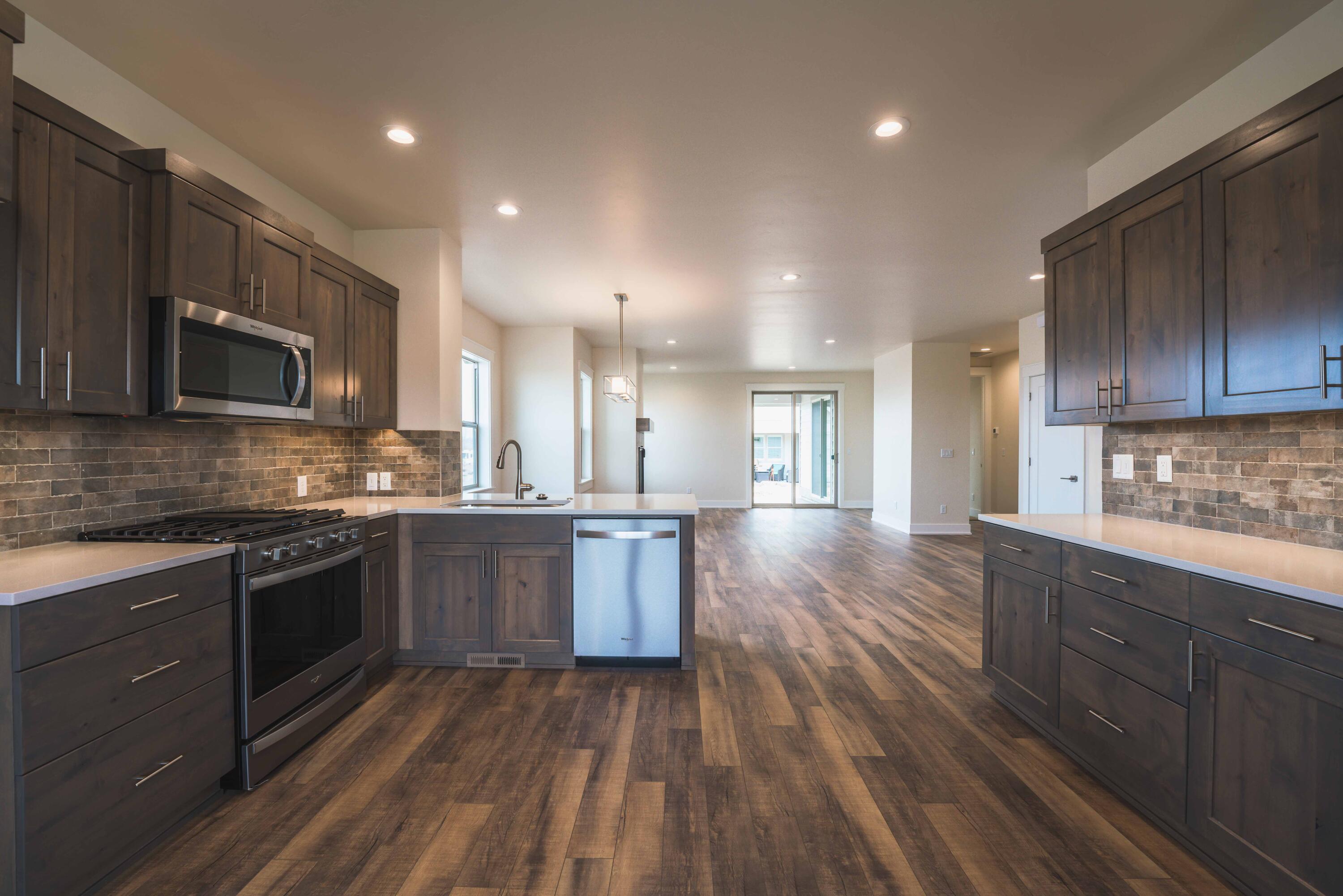 Dry Canyon - Residential