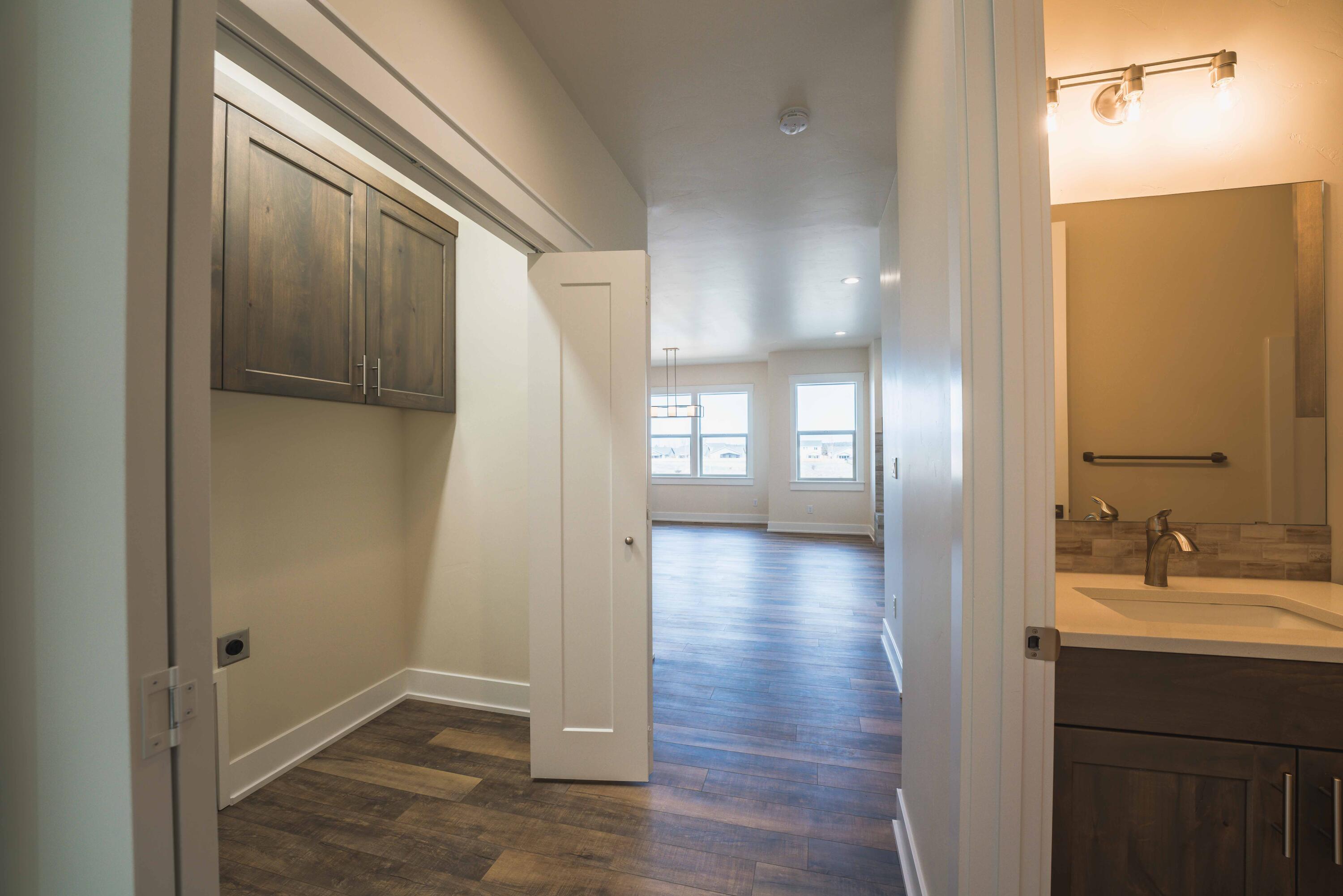 Dry Canyon - Residential