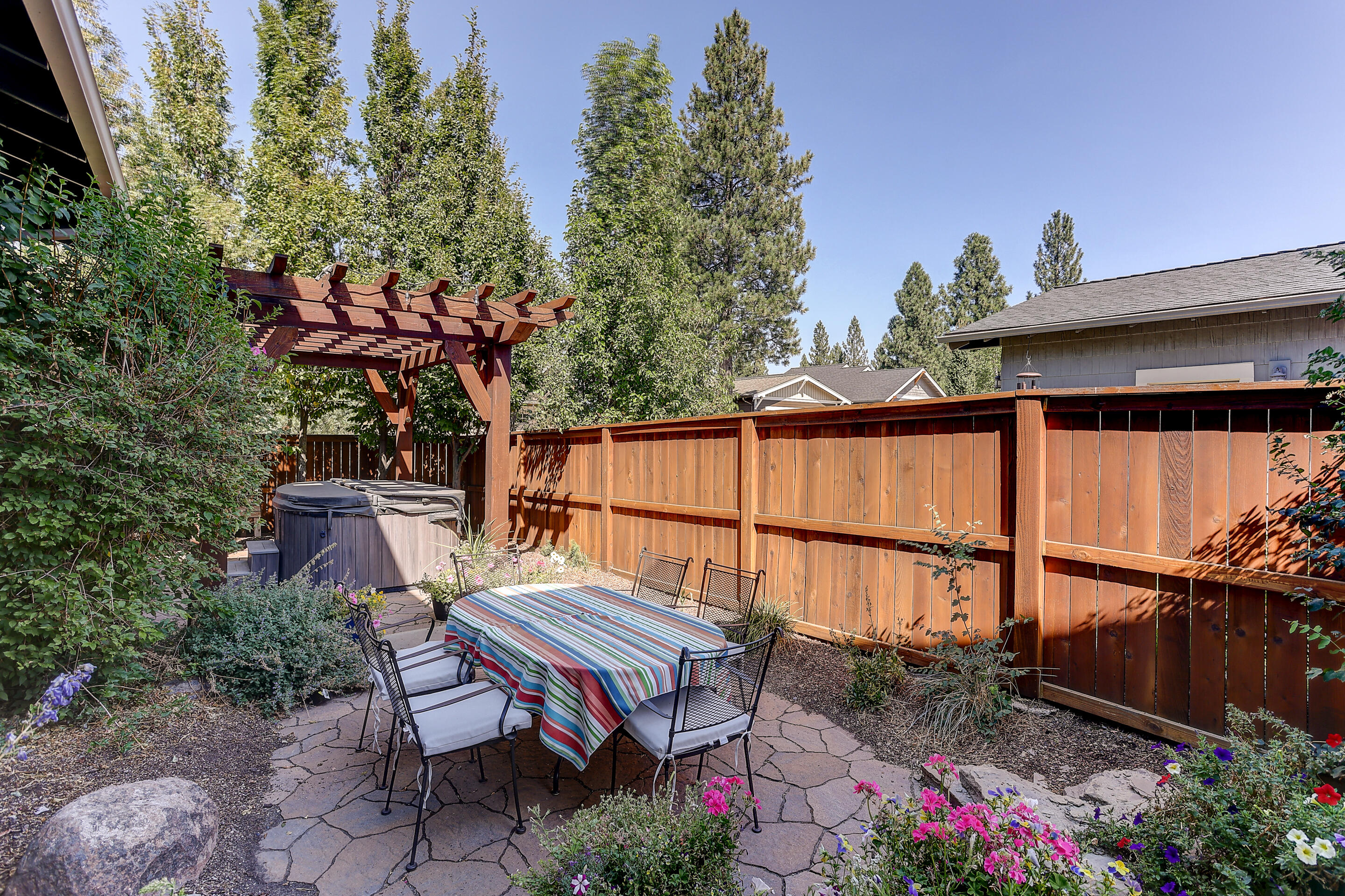 NorthWest Crossing - Residential