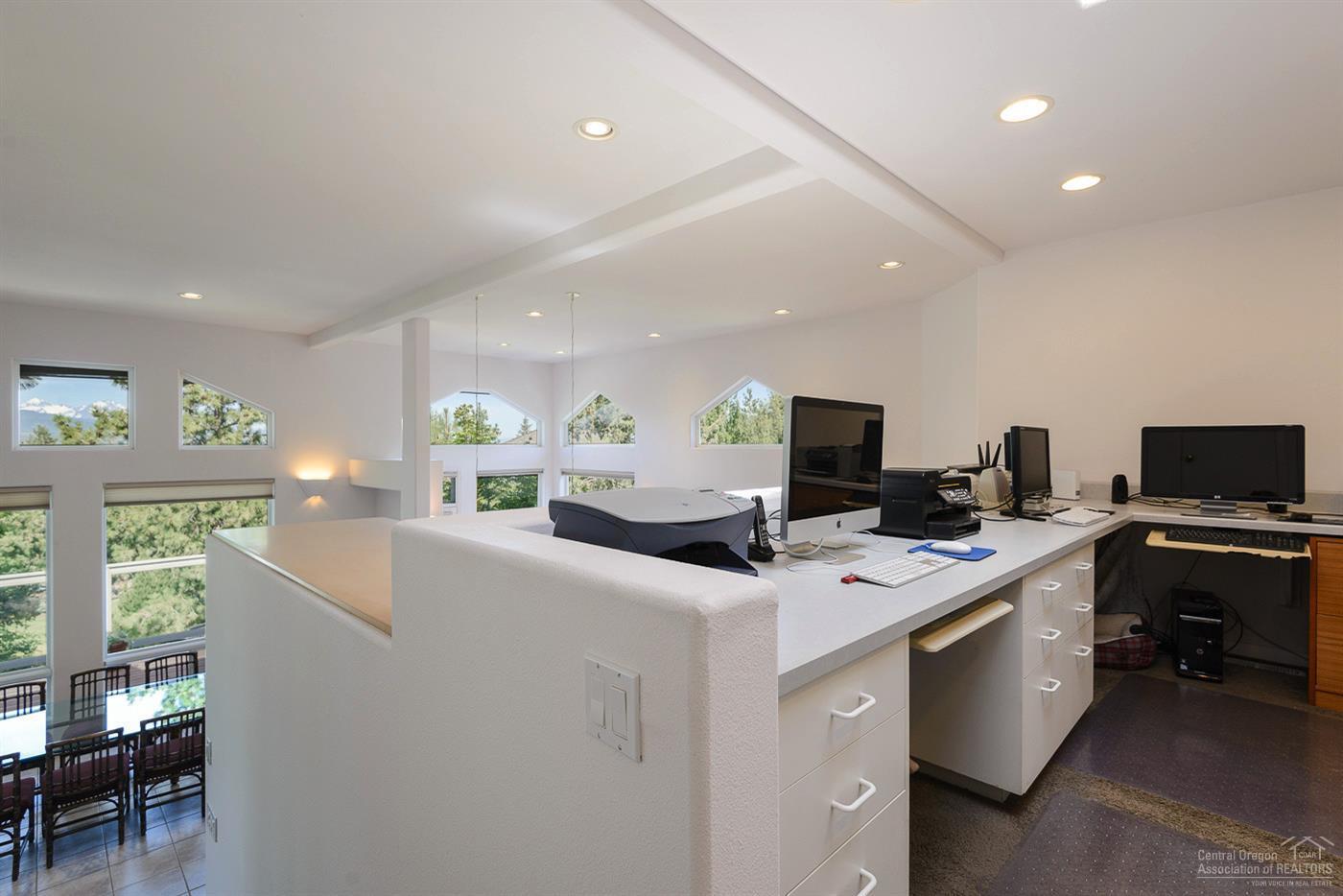 Awbrey Butte - Residential