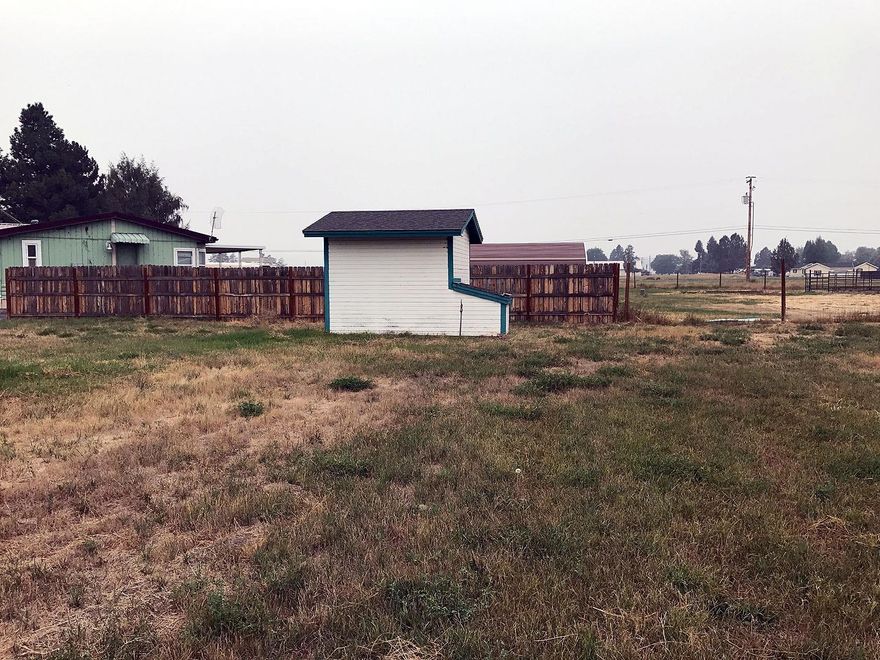 Ready to build? This .62 Acre lot in Bonanza is ready to go! This corner lot features a well and all utilities at the street. Excellent Lost river and Mountain views, just a couple blocks from downtown Bonanza and the near Bonanza springs park. Priced to sell!