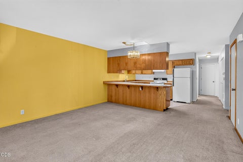 Tiny photo for 844 SE Stratford Court, Bend, OR 97702 (MLS # 220224516)