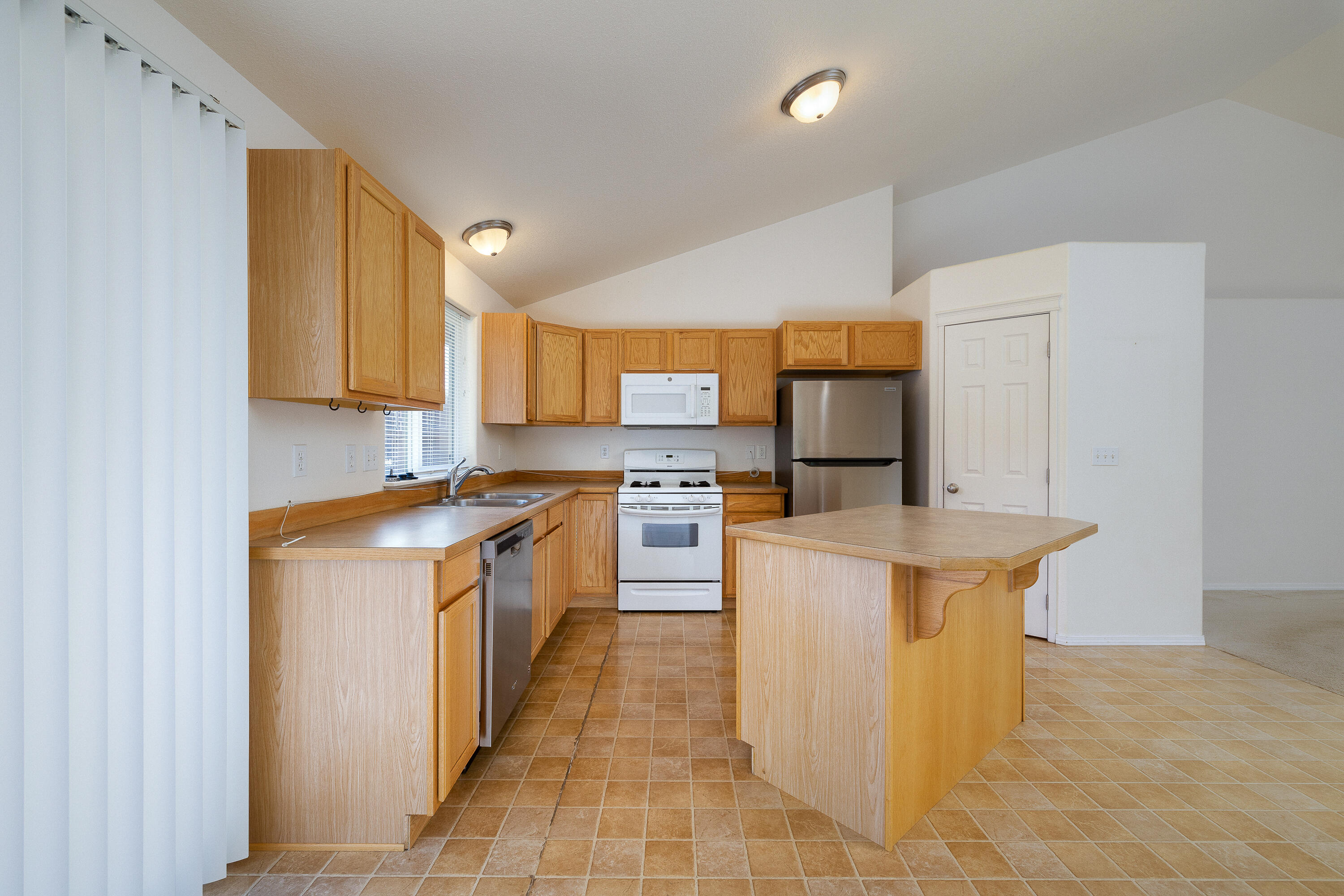 Strawberry Heights - Residential